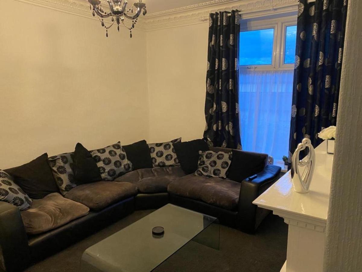 St Pauls Rd - Townhouse Accommodation Bradford  Bagian luar foto