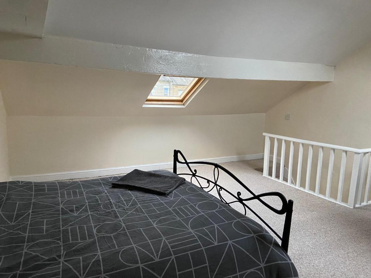 St Pauls Rd - Townhouse Accommodation Bradford  Bagian luar foto